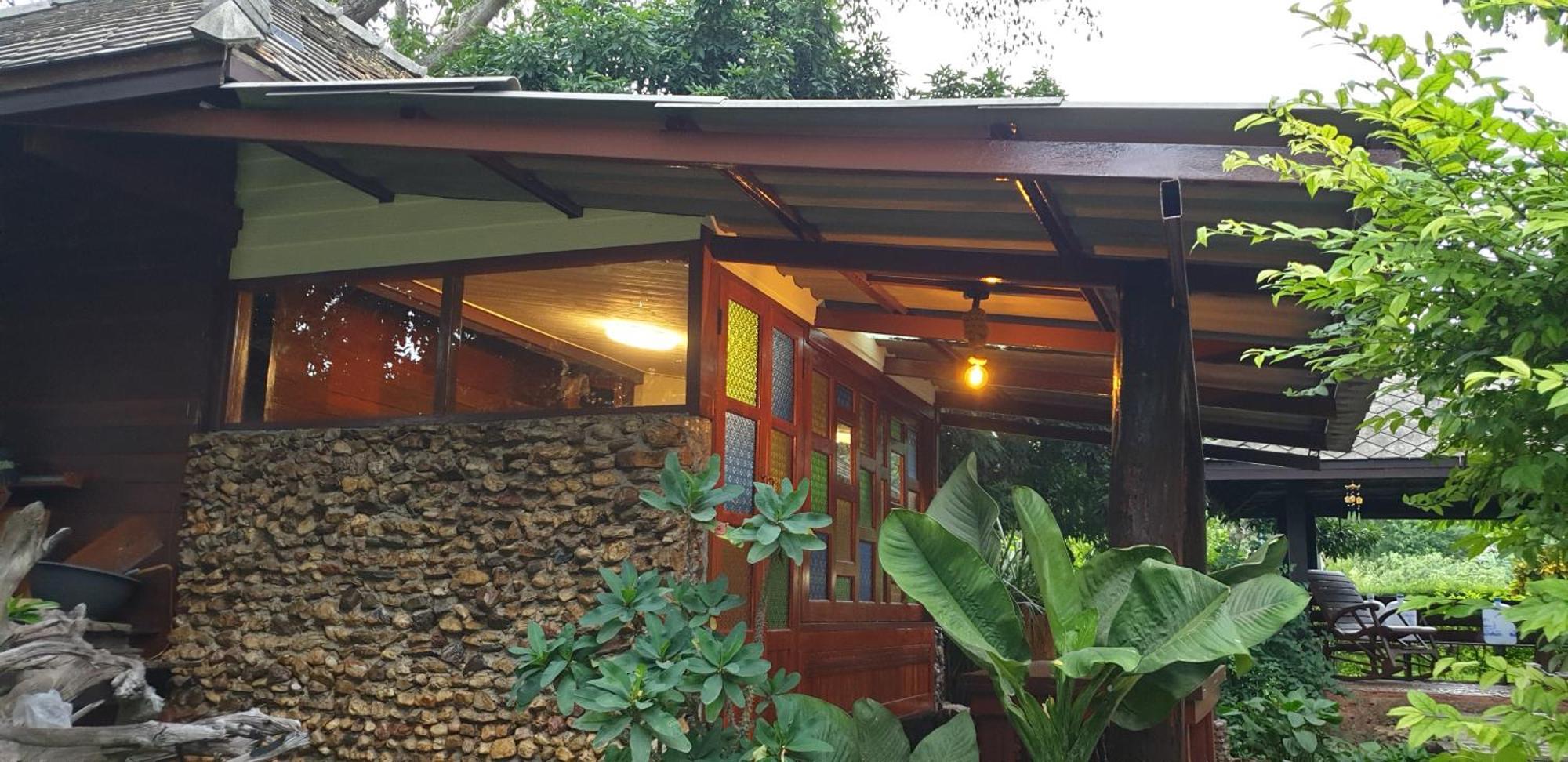 จำค่า ชาเลท์ บ้านพักสวนเกษตร Lampang Exterior foto